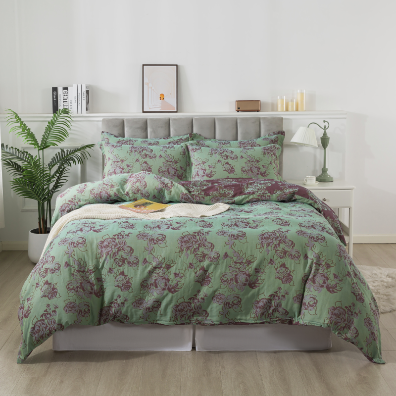 Duvet Cover Set-Green & Reddish Purple